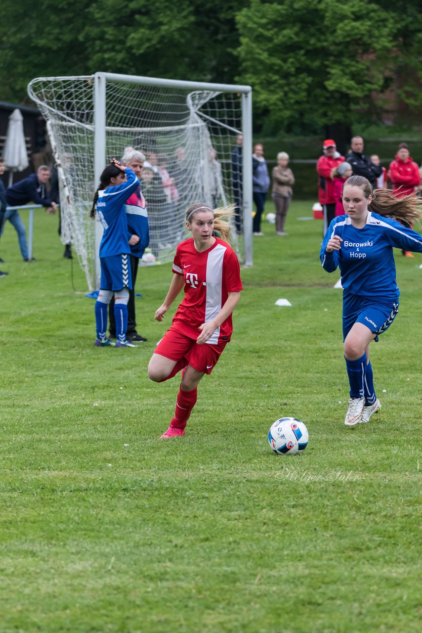 Bild 266 - wCJ SV Steinhorst/Labenz - VfL Oldesloe : Ergebnis: 18:0